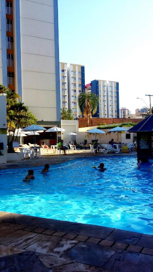 Eldorado Flat Service Калдас Новас Екстериор снимка